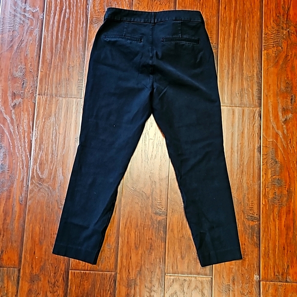 Old Navy Pixie High Rise Cropped Slim Pants - Picture 4 of 6